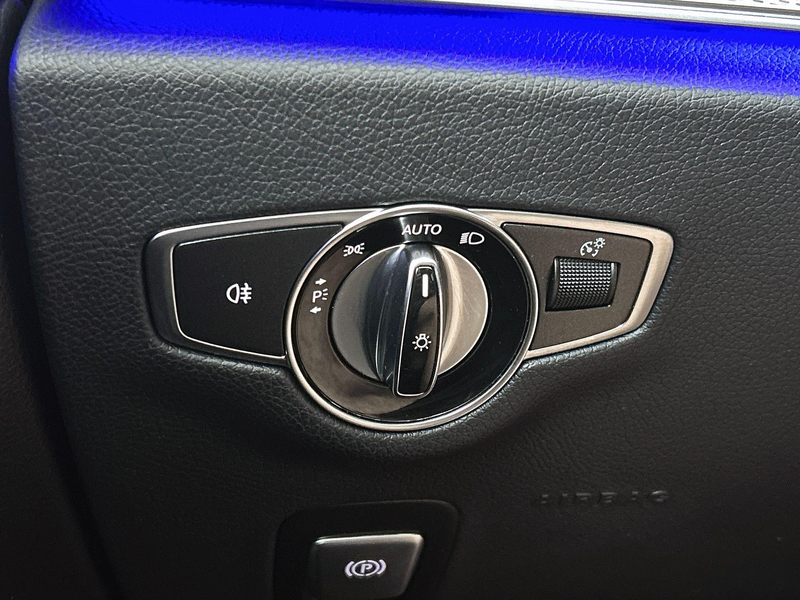 Mercedes-Benz E 200 D Break AMG Line | Panoramisch Dak | Dodehoekassis — photo 12
