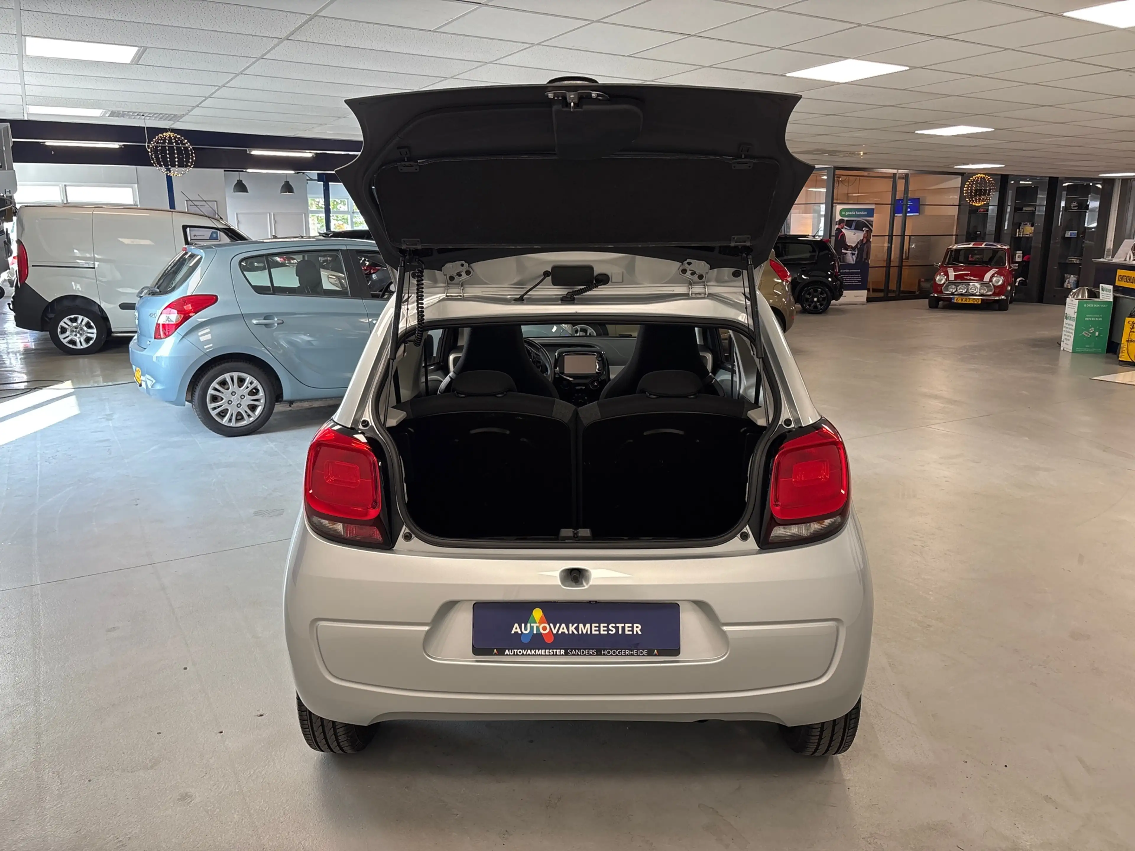 Citroen C1 Citroen C1 Airscape Shine — photo 6