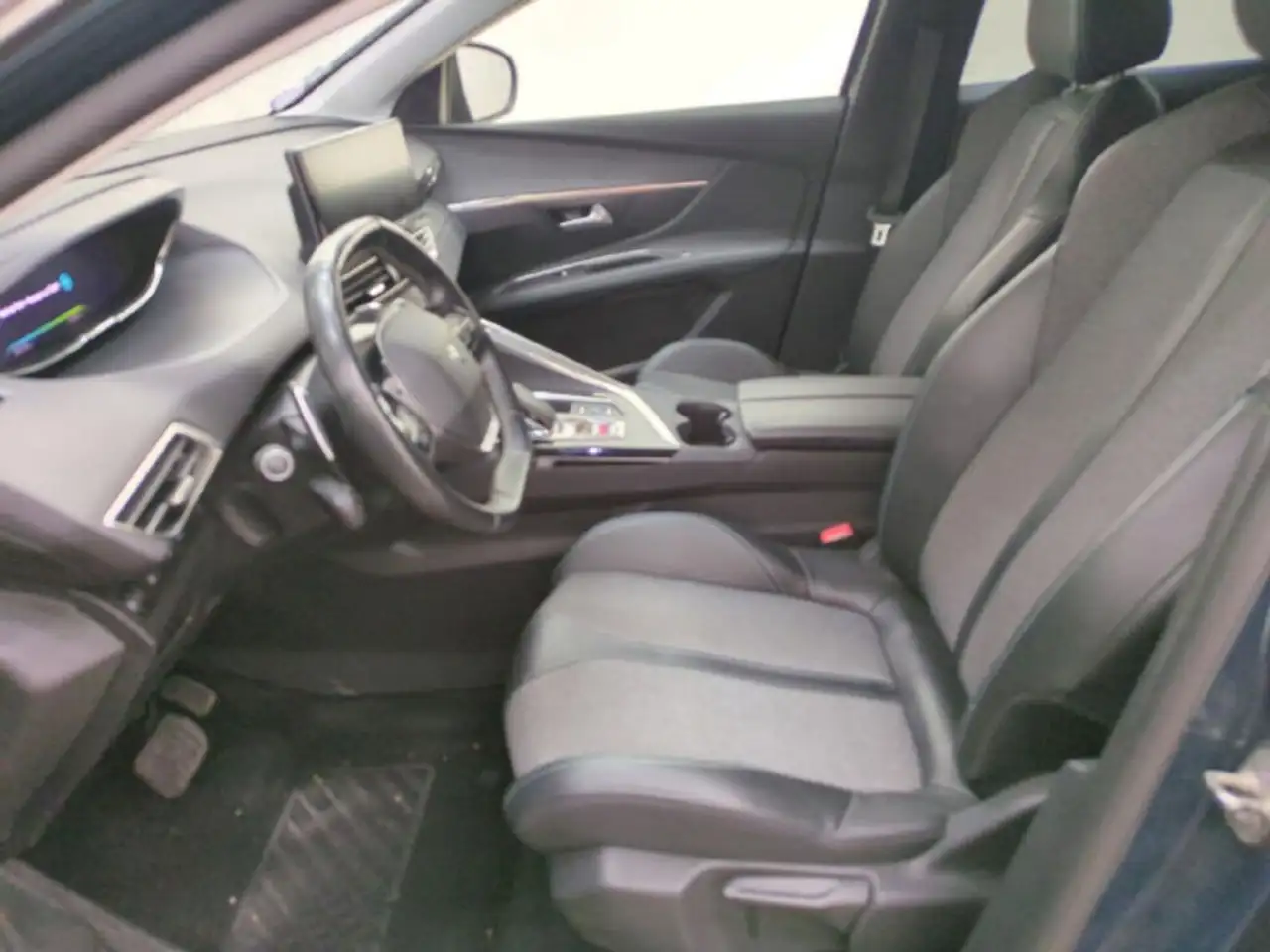 Peugeot 3008 3008 Plug-In Hybrid — photo 8