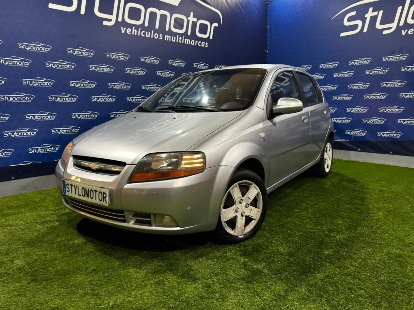 Chevrolet Kalos 1.2 SE Grijs - 1
