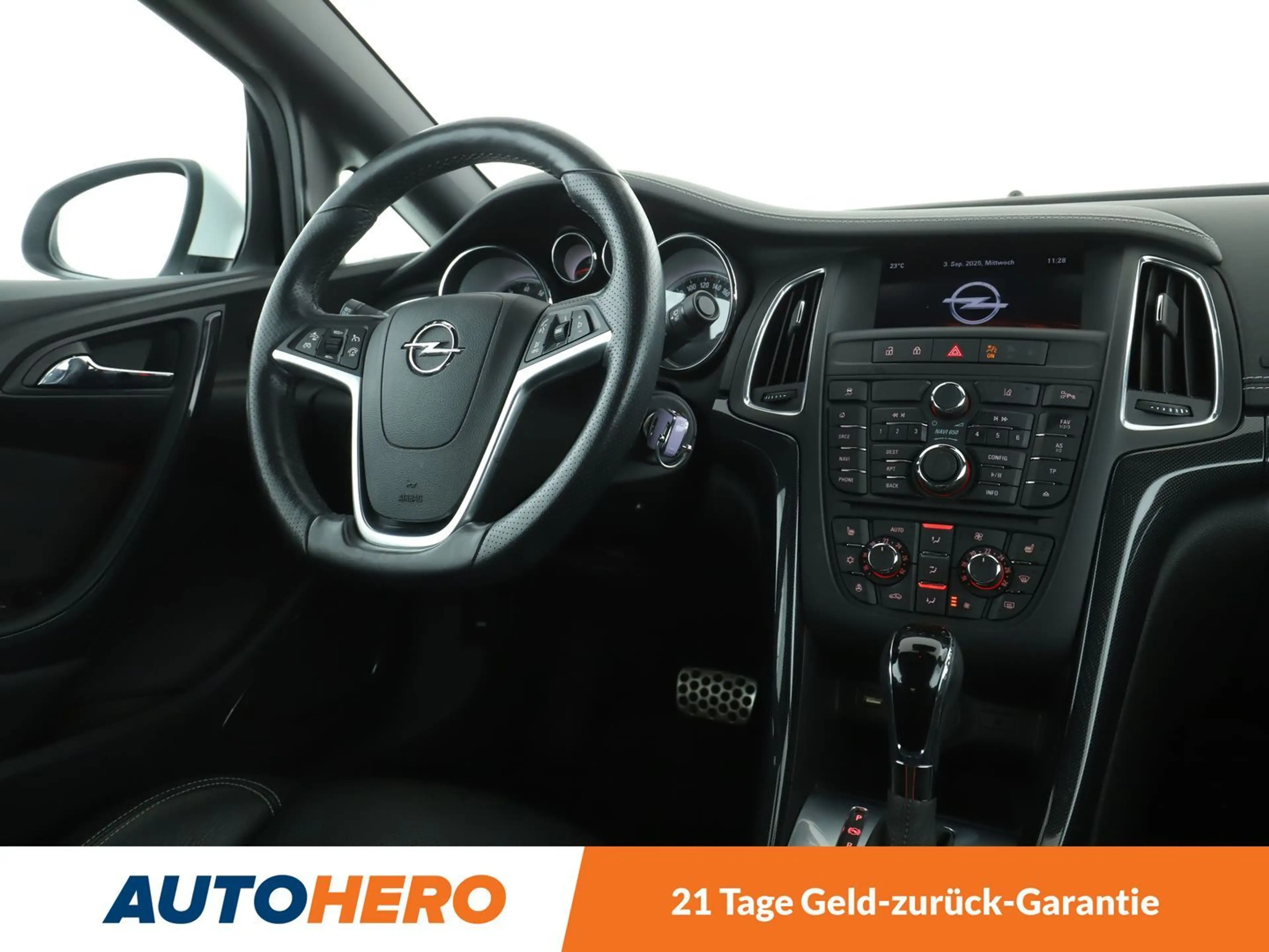 Opel Cascada 1.6 SIDI Turbo Innovation Aut.*NAVI*XENON*PDC*SHZ — photo 13
