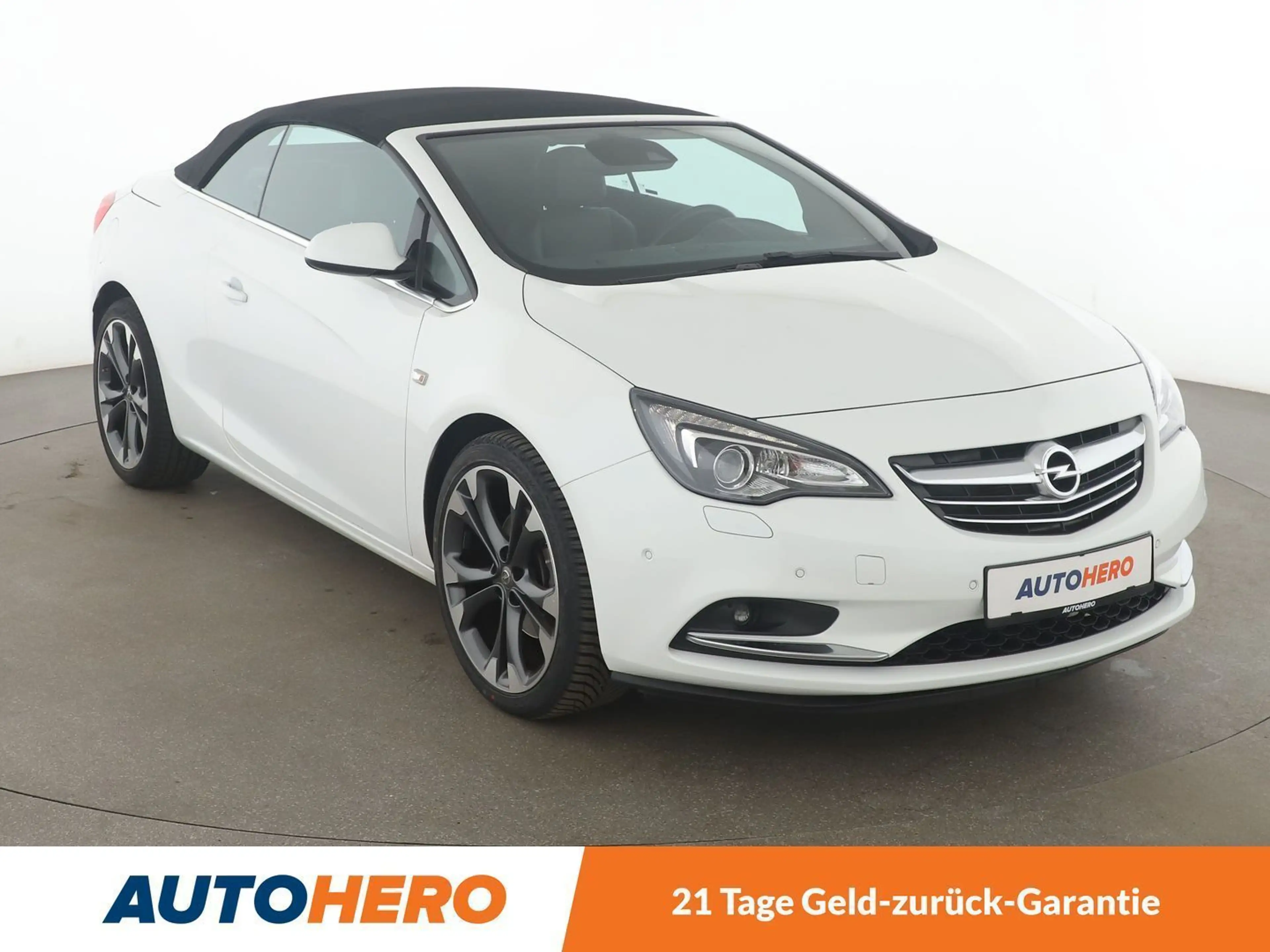 Opel Cascada 1.6 SIDI Turbo Innovation Aut.*NAVI*XENON*PDC*SHZ — photo 8