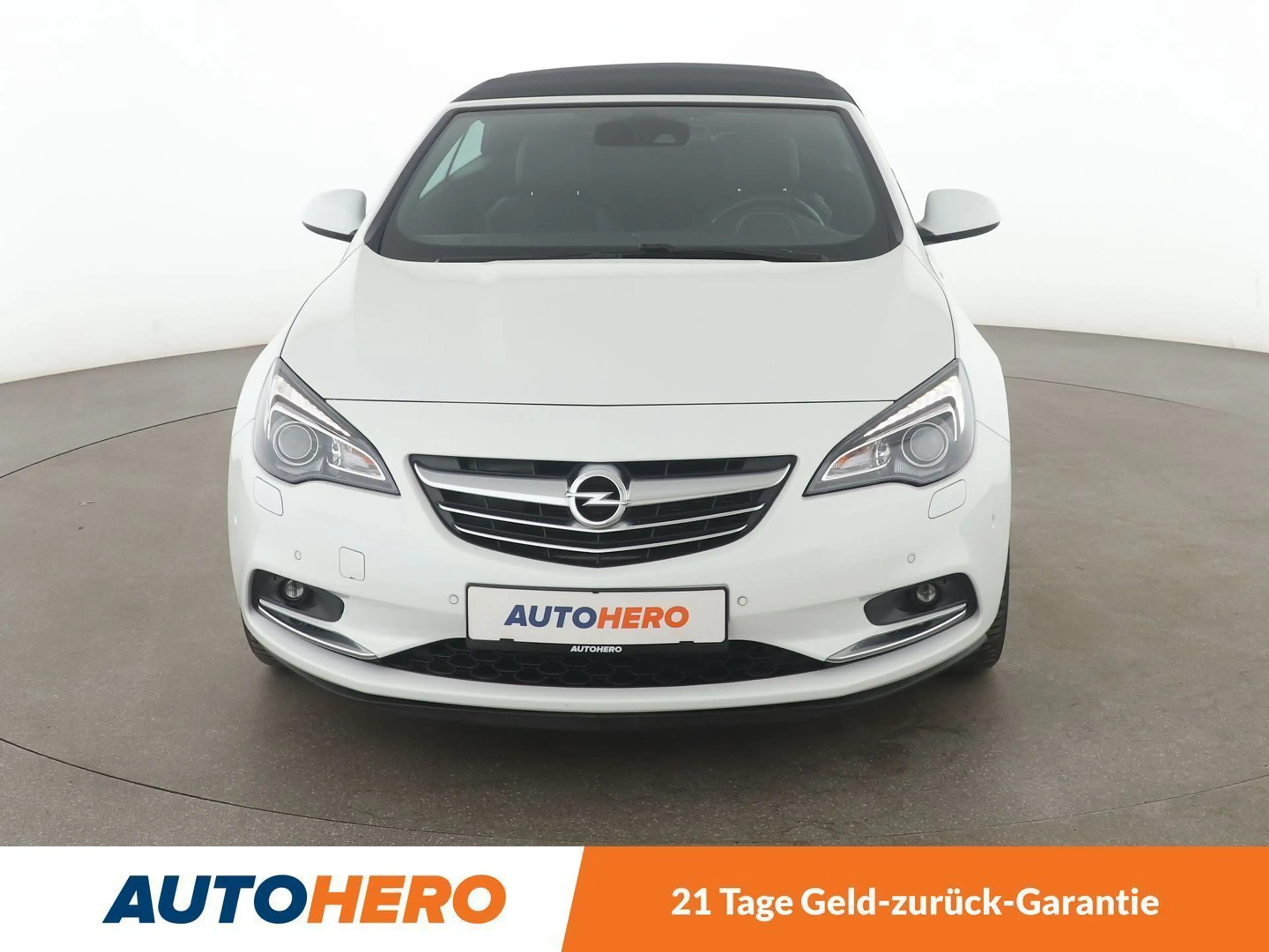 Opel Cascada 1.6 SIDI Turbo Innovation Aut.*NAVI*XENON*PDC*SHZ — photo 9