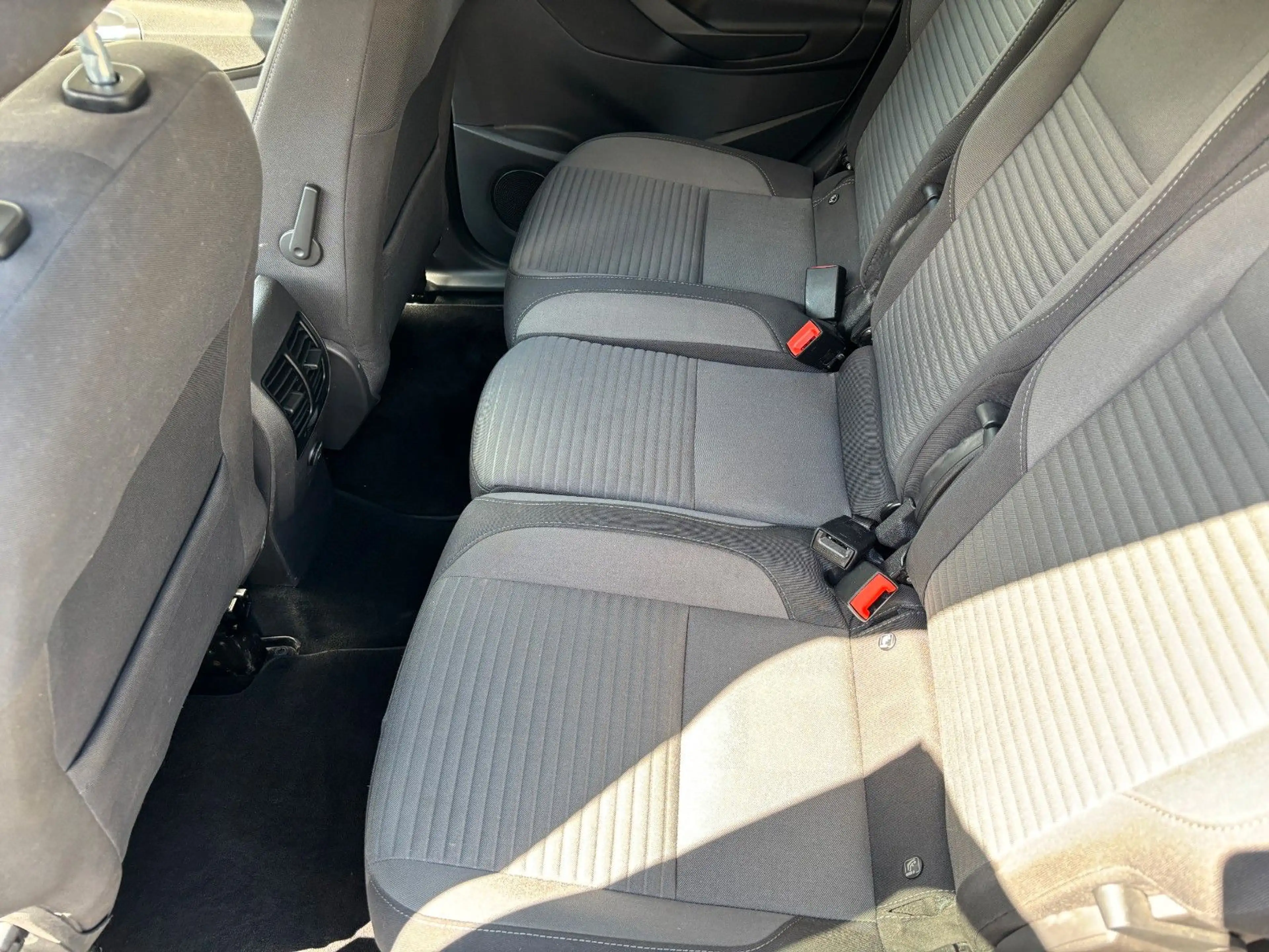 Ford C-Max C-MAX Titanium*2.Hand*Kamera*Aut.*Zahnriemen Neu — photo 10