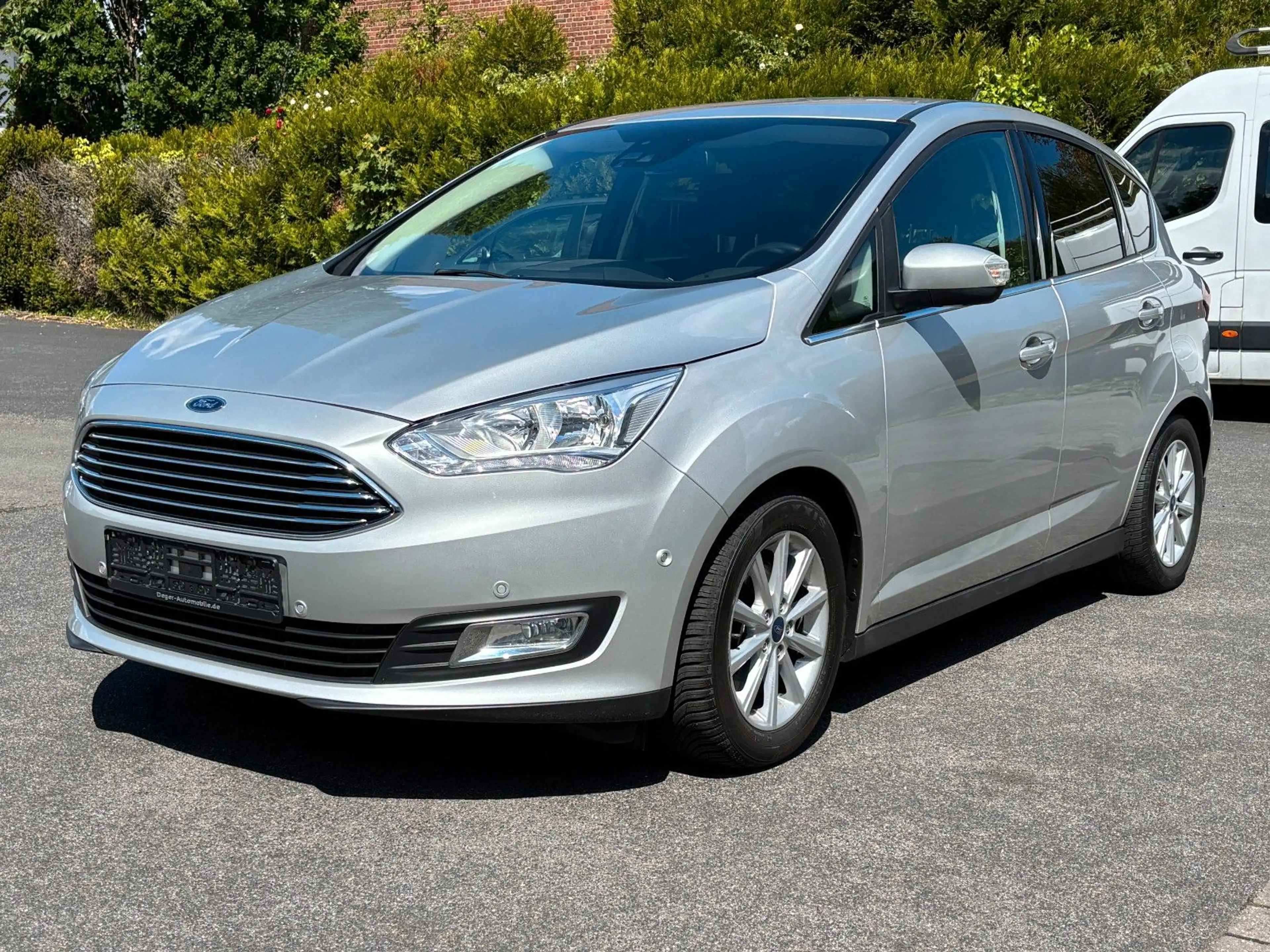 Ford C-Max C-MAX Titanium*2.Hand*Kamera*Aut.*Zahnriemen Neu