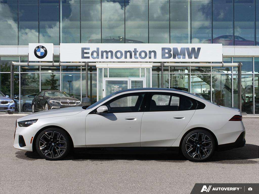2026 BMW i5 Sedan
