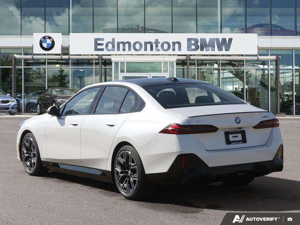 2026 BMW i5 Sedan