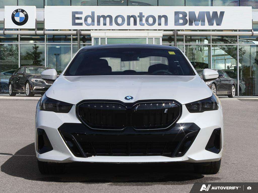 2026 BMW i5 Sedan
