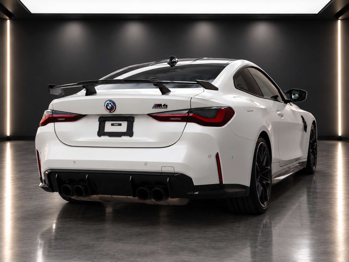 2022 BMW M4 Competition | xDrive | Frozen | CleanCarfax! — снимка 1