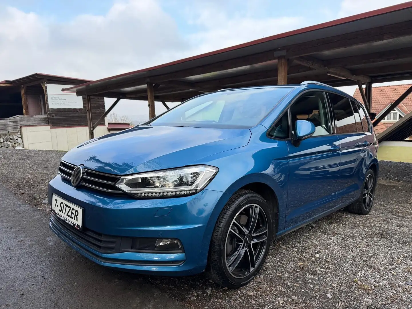 Volkswagen Touran SKY 1.6 TDI DSG*7-Sitzer*Panorama*ACC*RFK*LED*Top Blau - 2