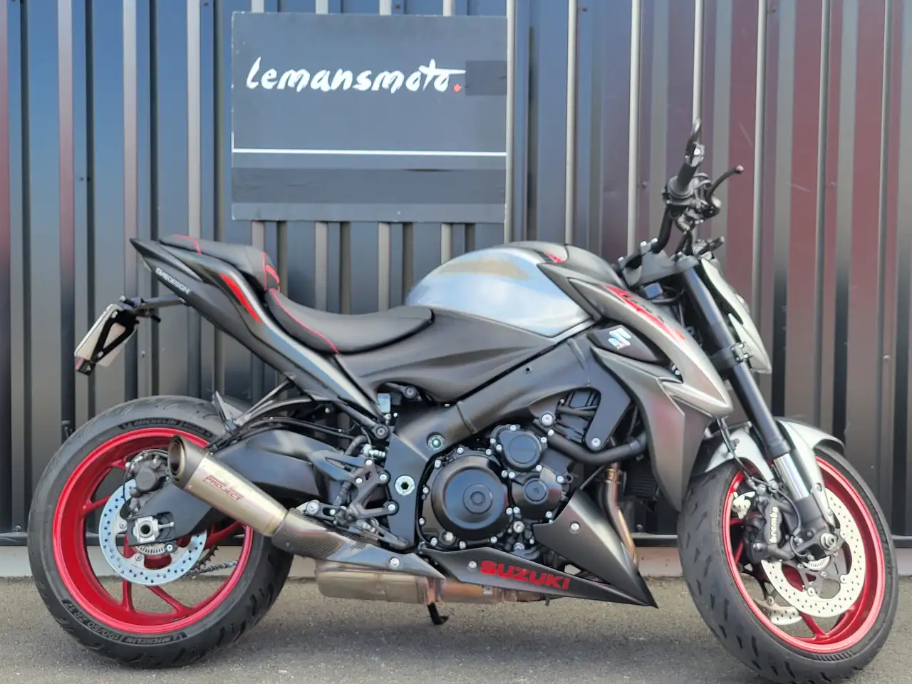 Suzuki GSX-S 1000