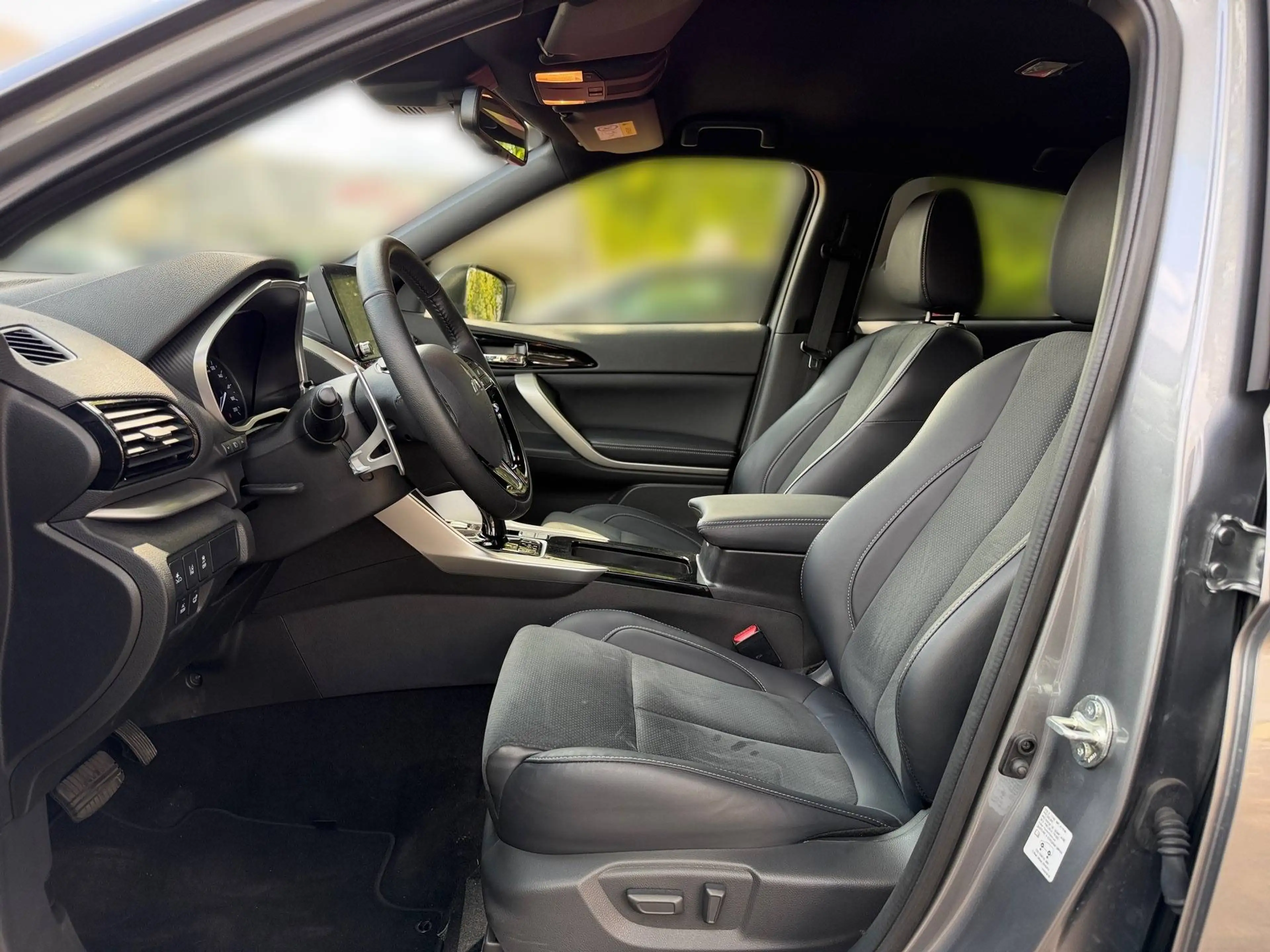 Mitsubishi Eclipse Cross Eclipse Cross Plug-In Hybrid Plug-In Hybrid 4WD Select — photo 7