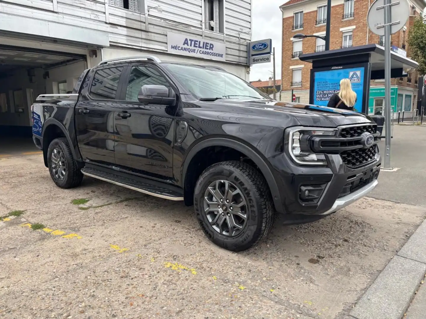 Ford Ranger 3.0 V6 ECOBLUE 240 WILDTRACK Noir - 2