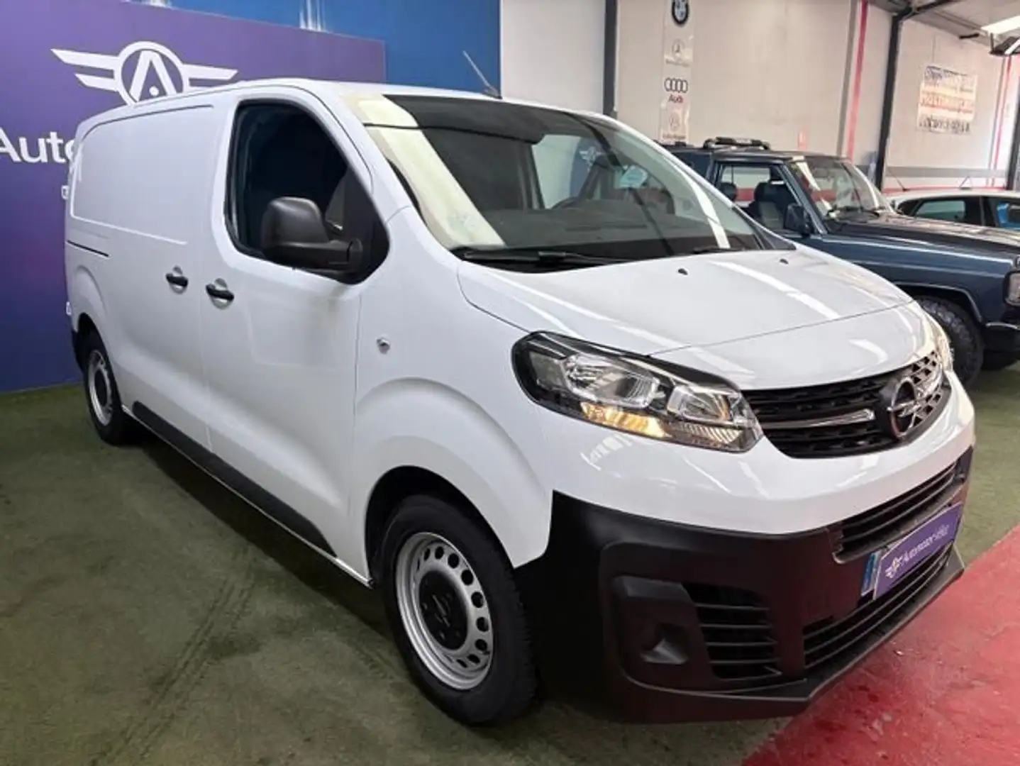 Opel Vivaro V215 Blanco - 1