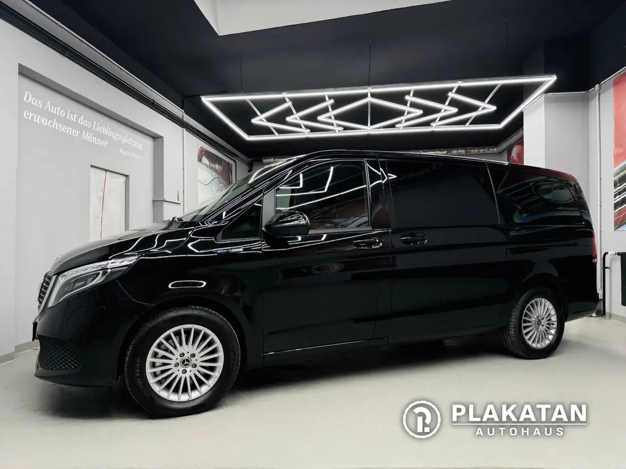 Mercedes-Benz EQV 300