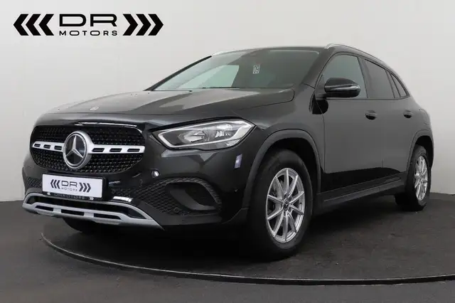 Mercedes-Benz GLA 180 DCT 7-GTRONIC - Apple Carplay/Android NAVI - CA...