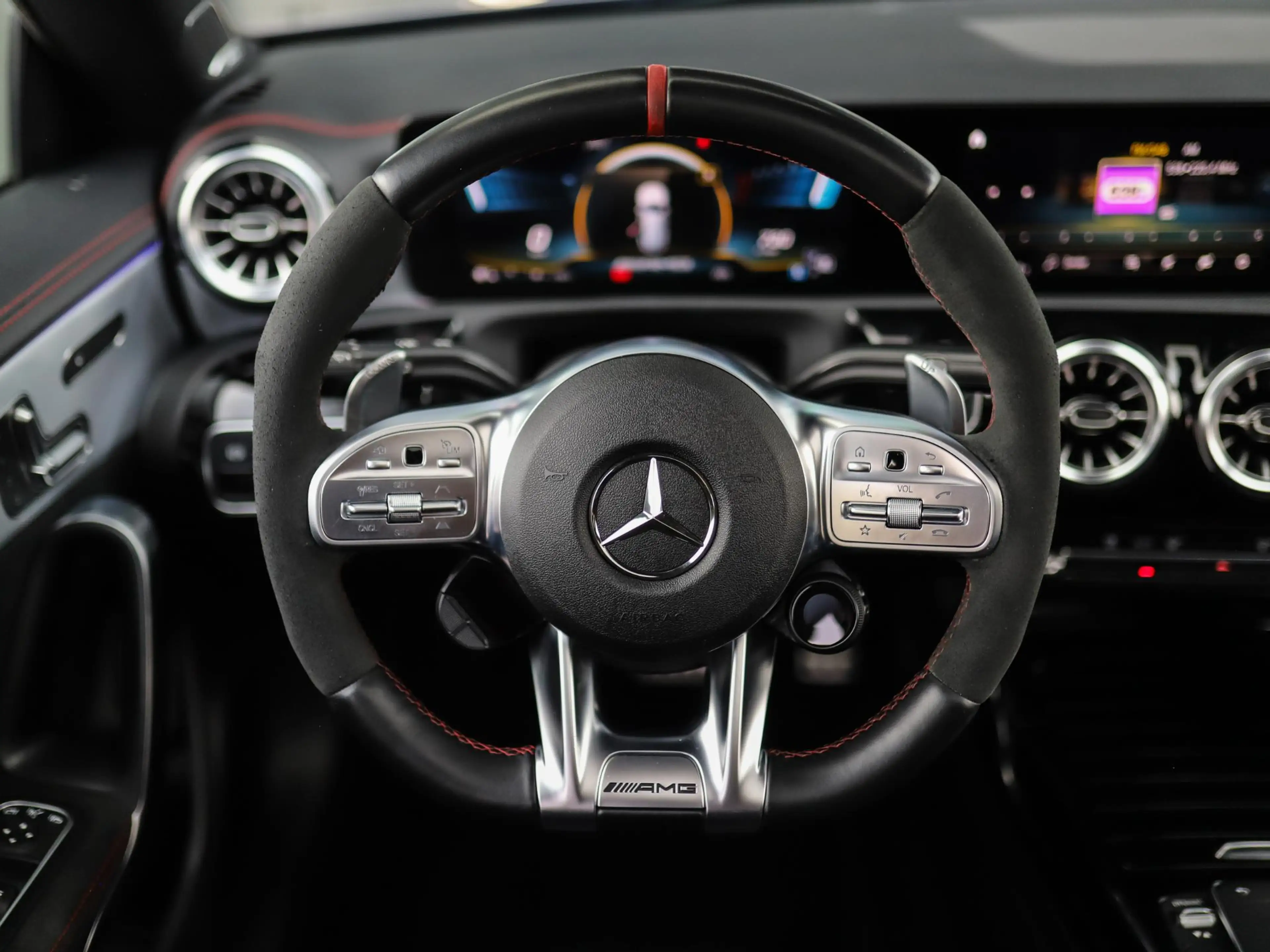 Mercedes-Benz CLA 45 AMG Shooting Brake S 4MATIC+ | Designo | 360° Camera | — photo 31
