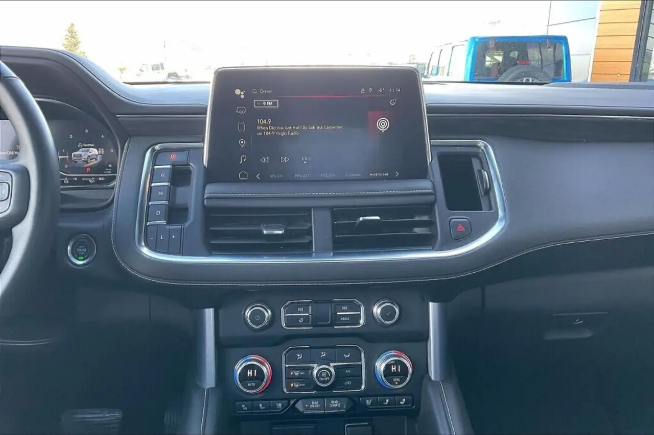 GMC Yukon снимка GMC Yukon