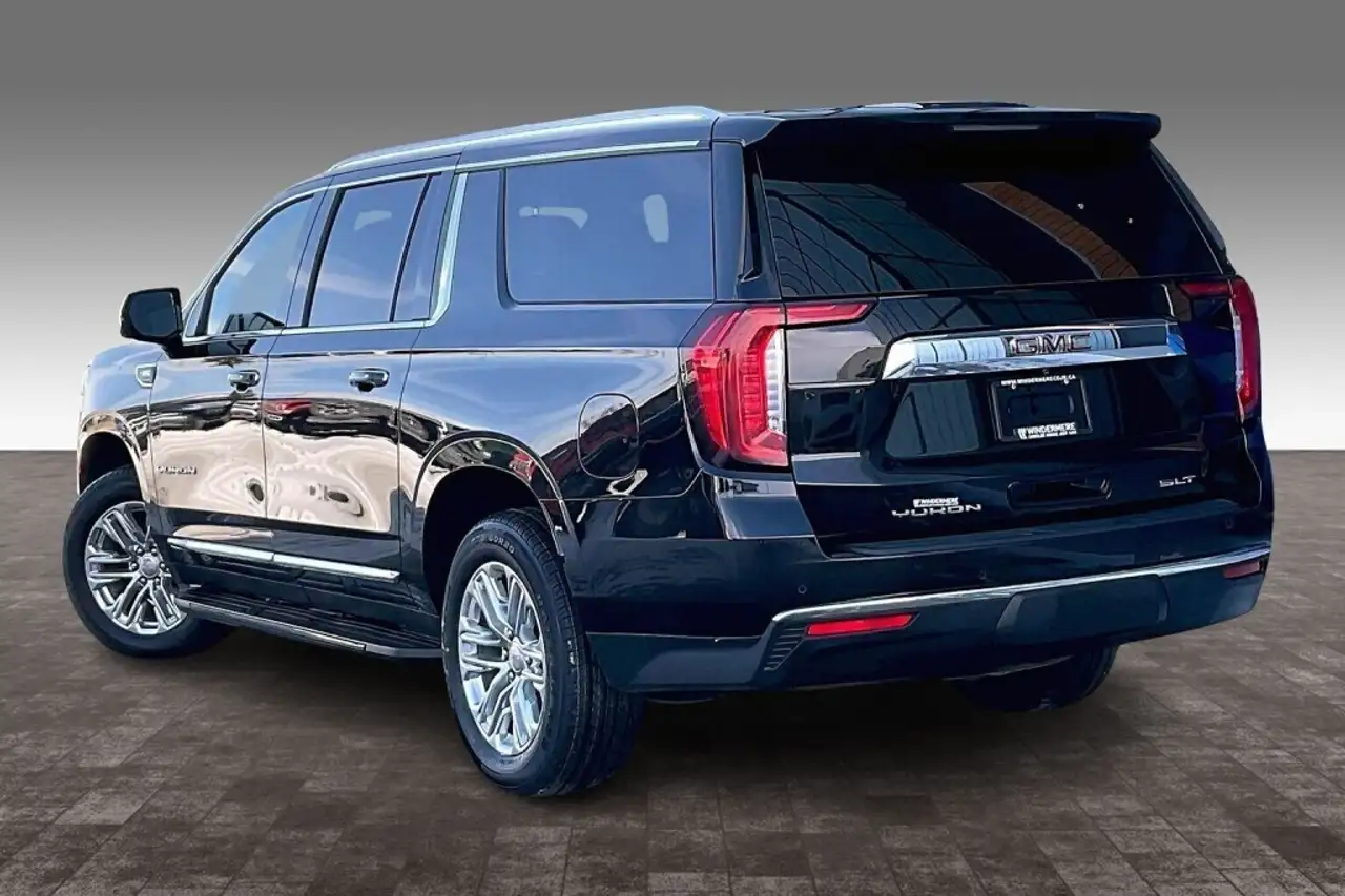 GMC Yukon снимка GMC Yukon