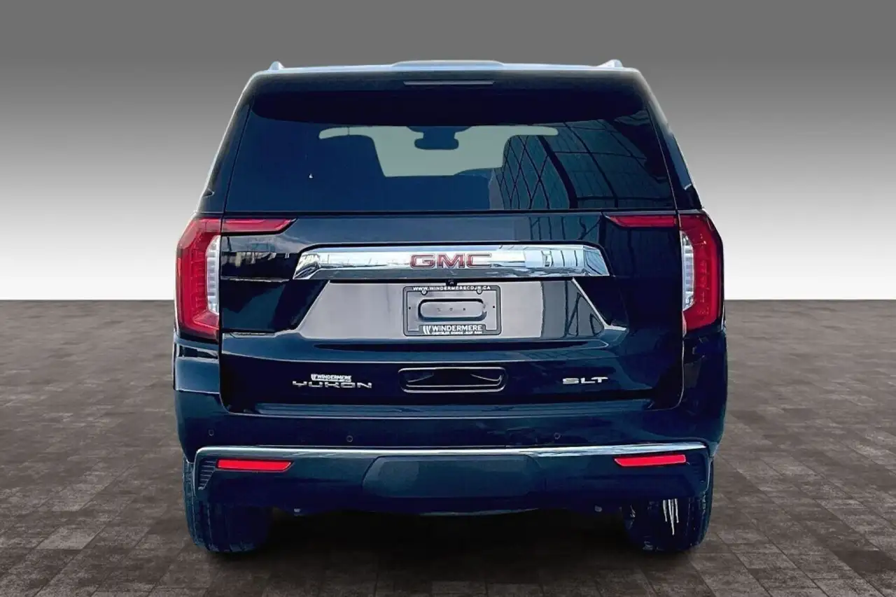 GMC Yukon снимка GMC Yukon