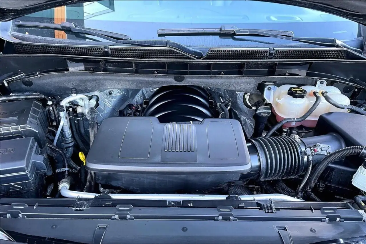 GMC Yukon снимка GMC Yukon