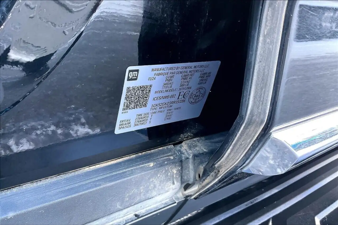 GMC Yukon снимка GMC Yukon