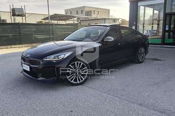 Stinger 2.2 CRDi AWD AT8 GT Line