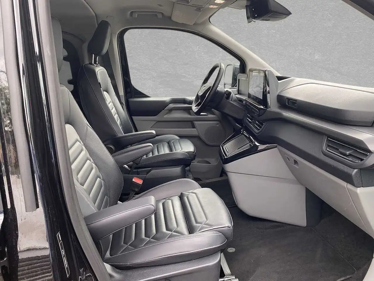 Ford Tourneo Ttanium X L1 170 PS Front, миниатюра 3