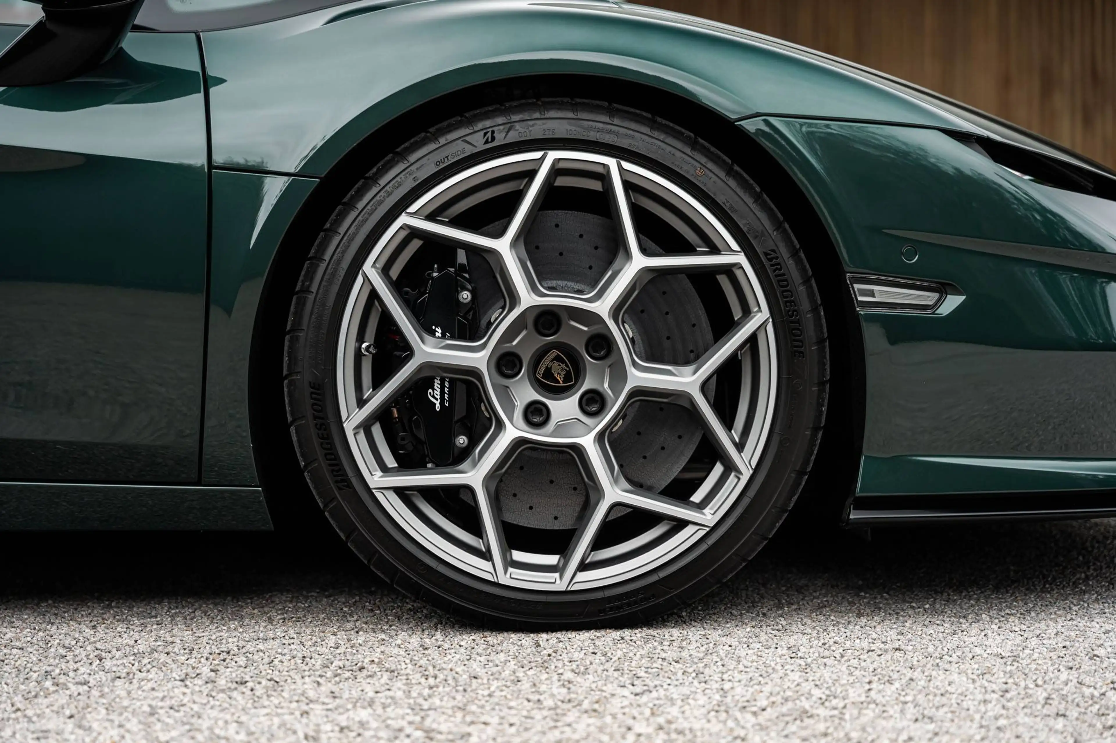 Lamborghini Temerario VERDE LARES/4.0 V8/LIFT/BUCKET SEATS/CARBON/STYLE PACKAGE — photo 9