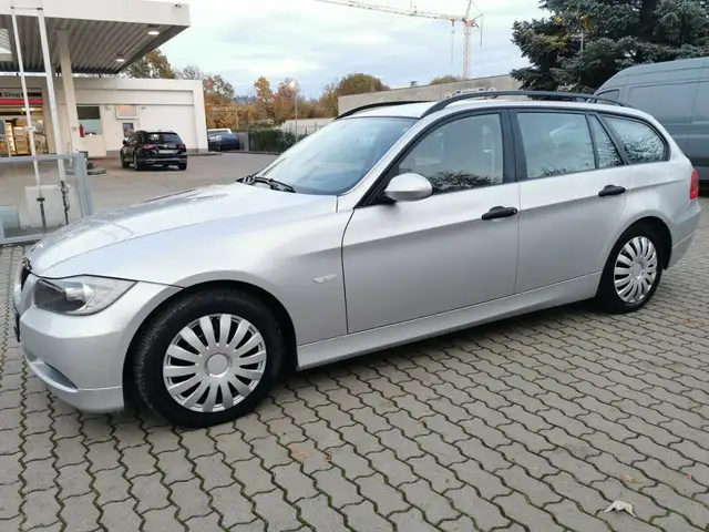 BMW 320 d Touring+PDC+AHK