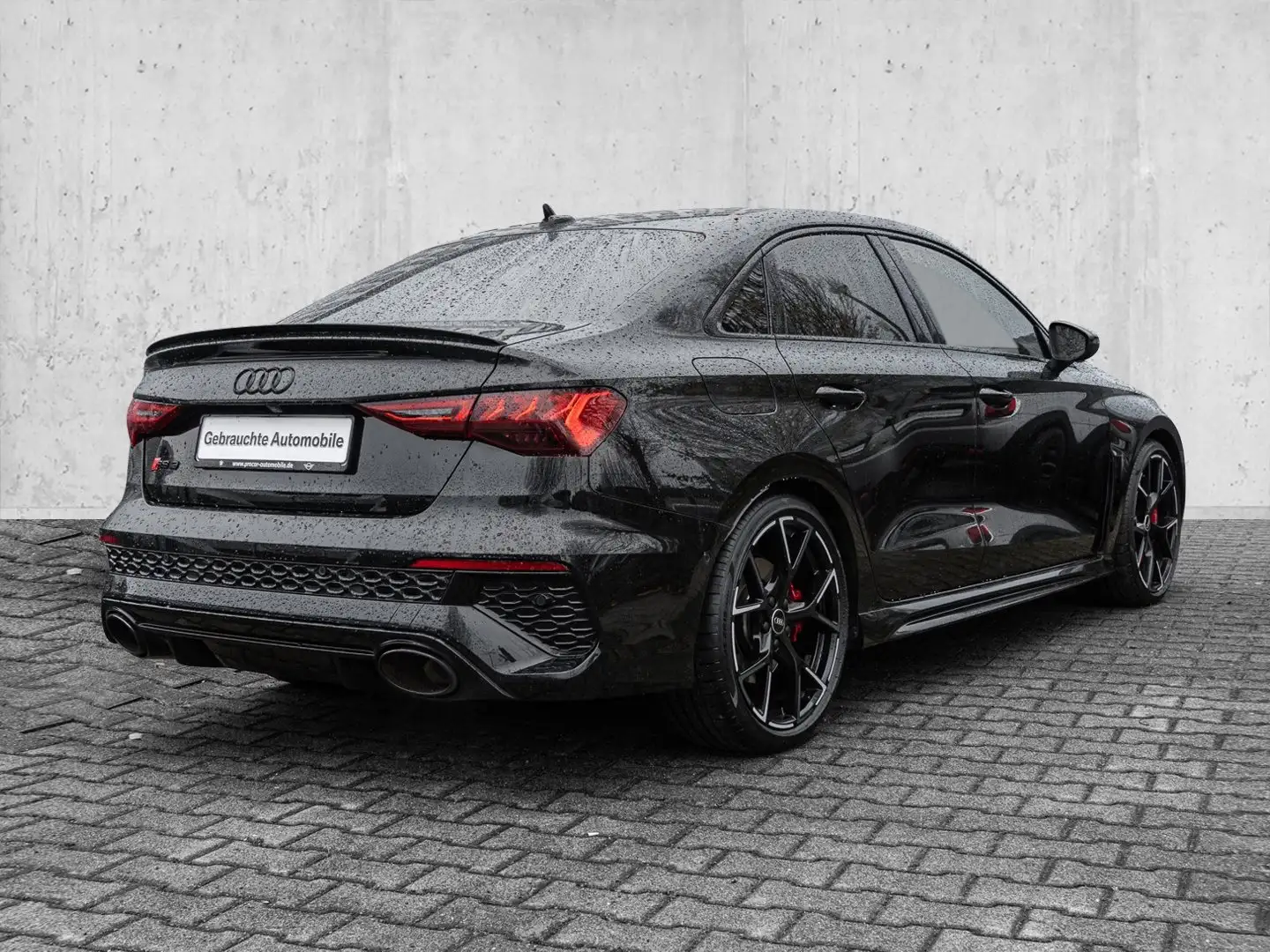 Audi RS3 B&O,280VMAX, PANO ACC RFK NAVI LED DAB Noir - 2