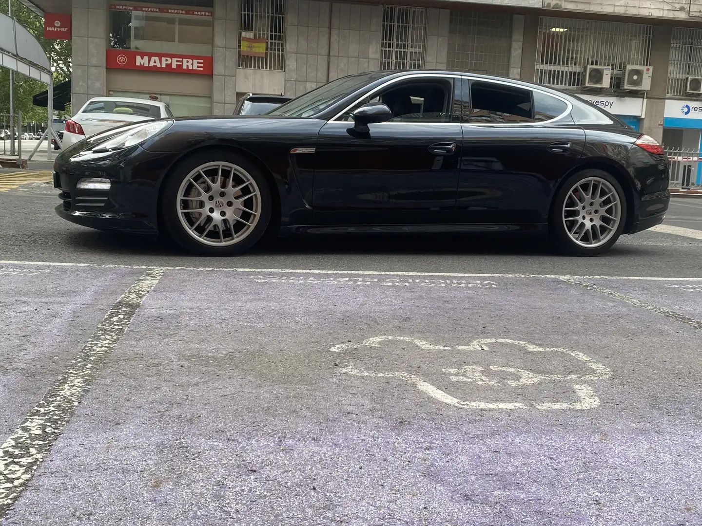 Porsche Panamera 4S Aut. - 1