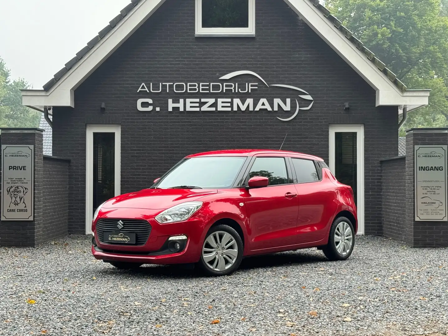 Suzuki Swift 1.2 Comfort 1E EIGENAAR DEALEROH NAVI APPLE CARPLA Rouge - 2