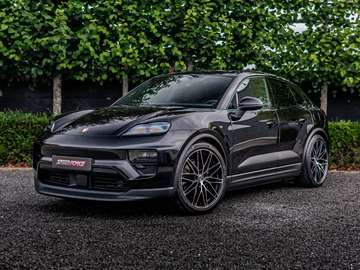 4 EV 2026 | 22" | Comfortstoelen 14 way | 360 camera | Panodak | Entry & Drive | Verwarmbaar stuur | Sport Chrono
