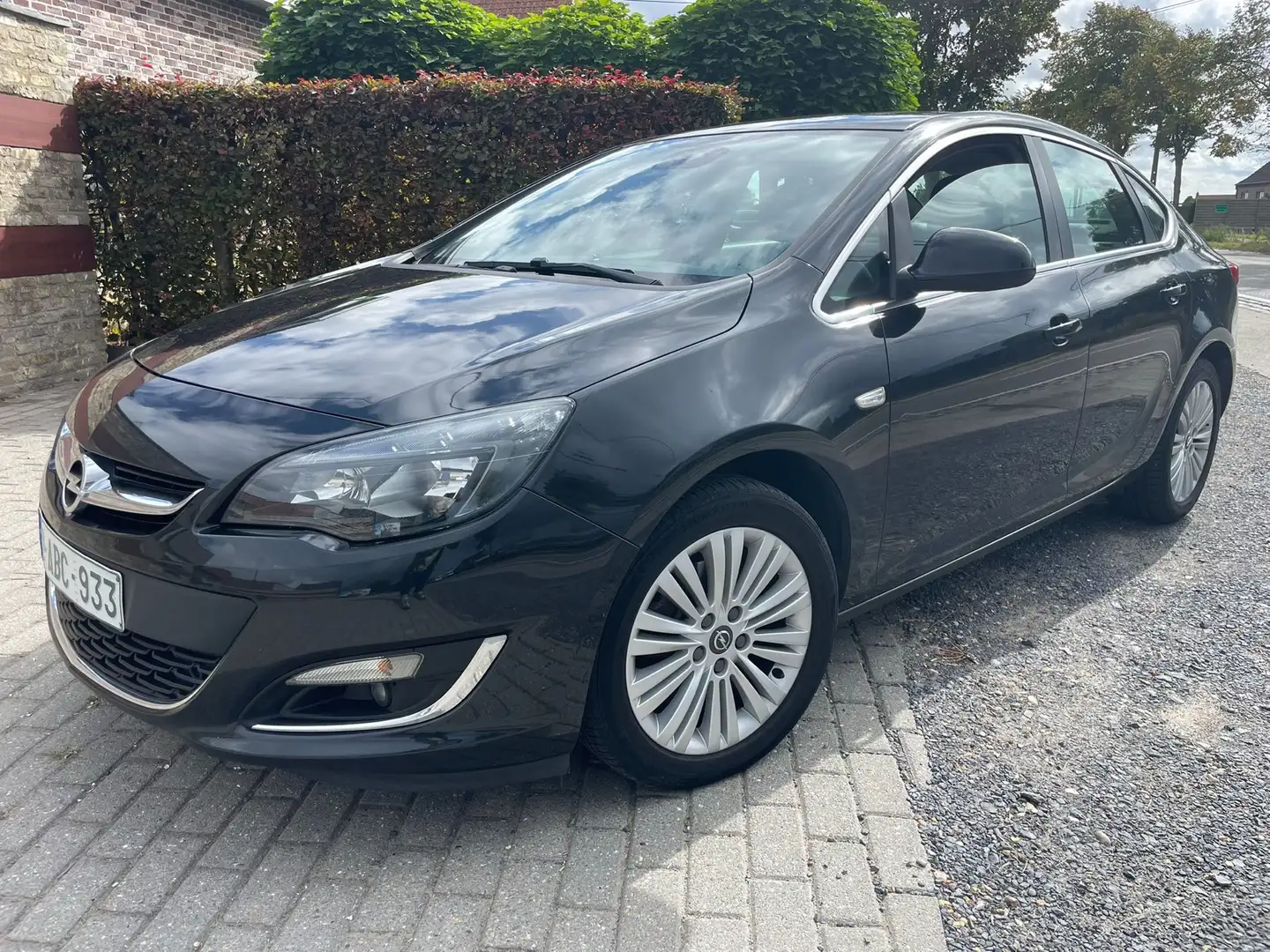 Opel Astra 1.7 CDTI DPF ecoFLEX Start/Stop 99g ENERGY Noir - 1