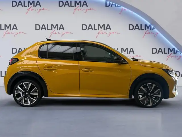 Peugeot 208 view 6