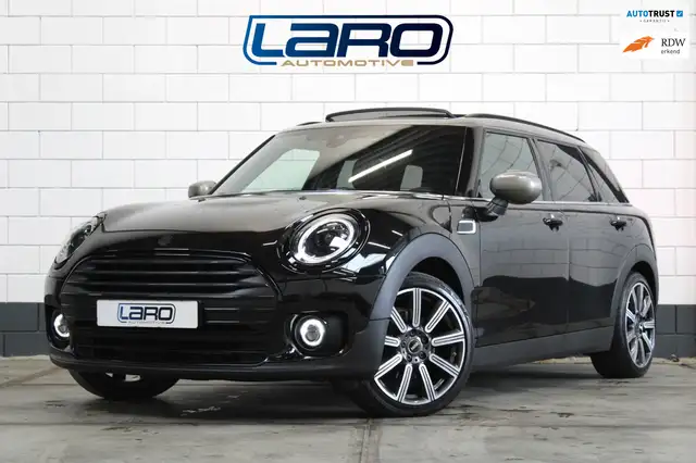 MINI Cooper Clubman Mini 1.5 MINI Yours 136 pk | Pano Leer Camera CarP