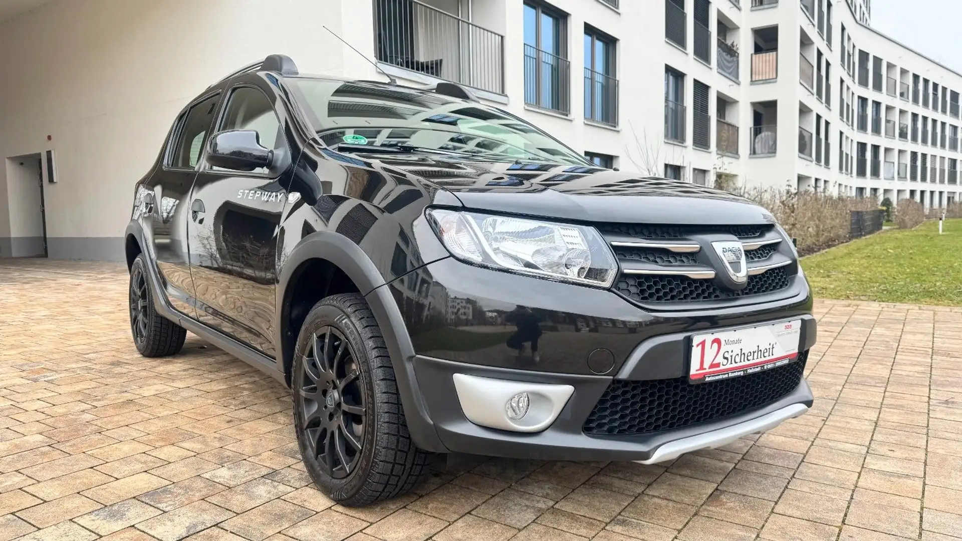 Dacia Sandero II Stepway Prestige, Navi, AHK, Klima Schwarz - 1