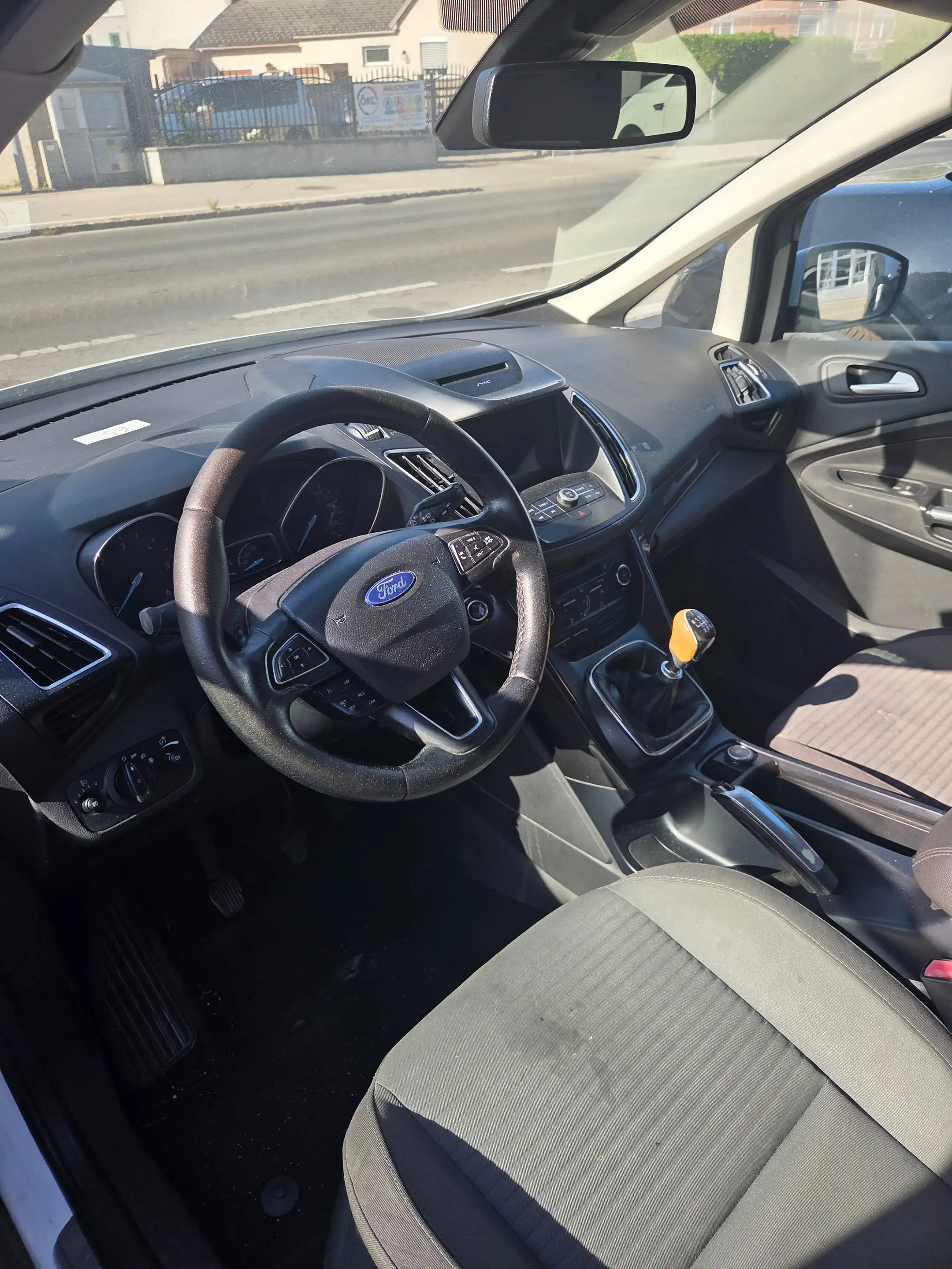 Ford Grand C-Max Titanium — photo 4