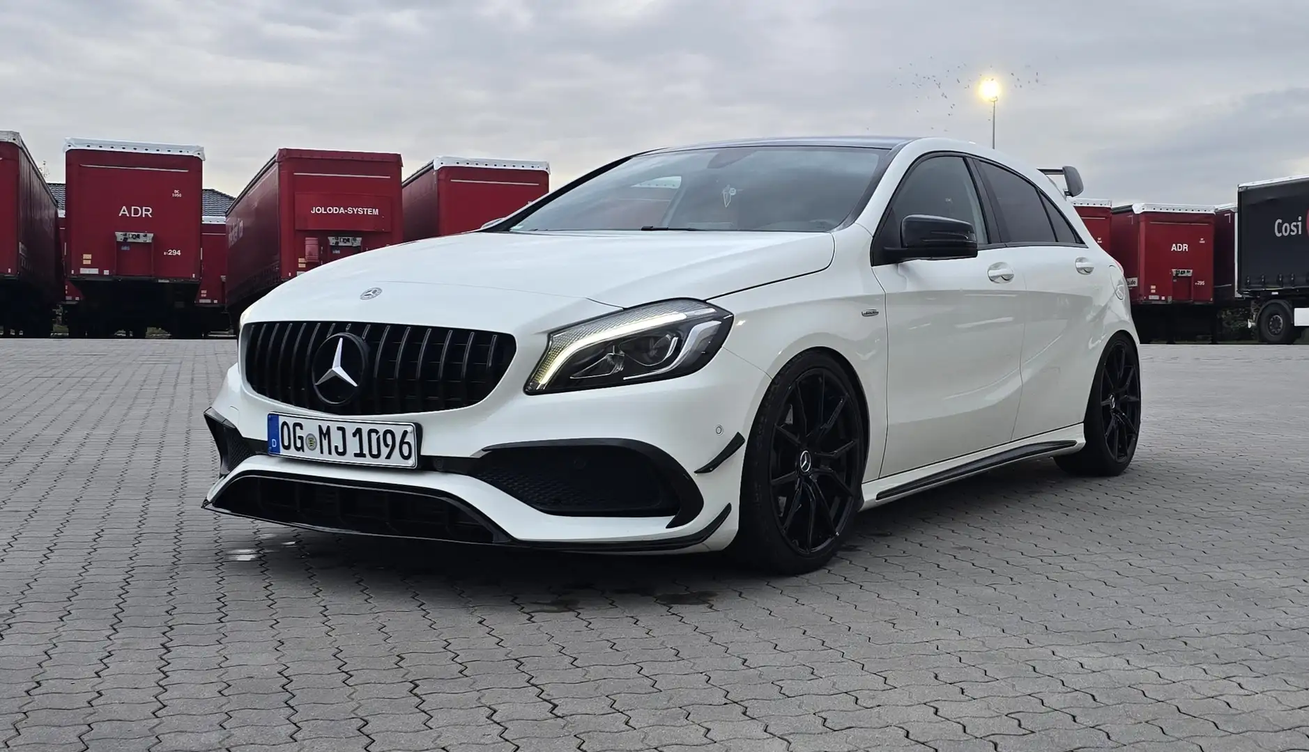 Mercedes-Benz A 250 A 250 Sport 4Matic 7G-DCT Weiß - 1