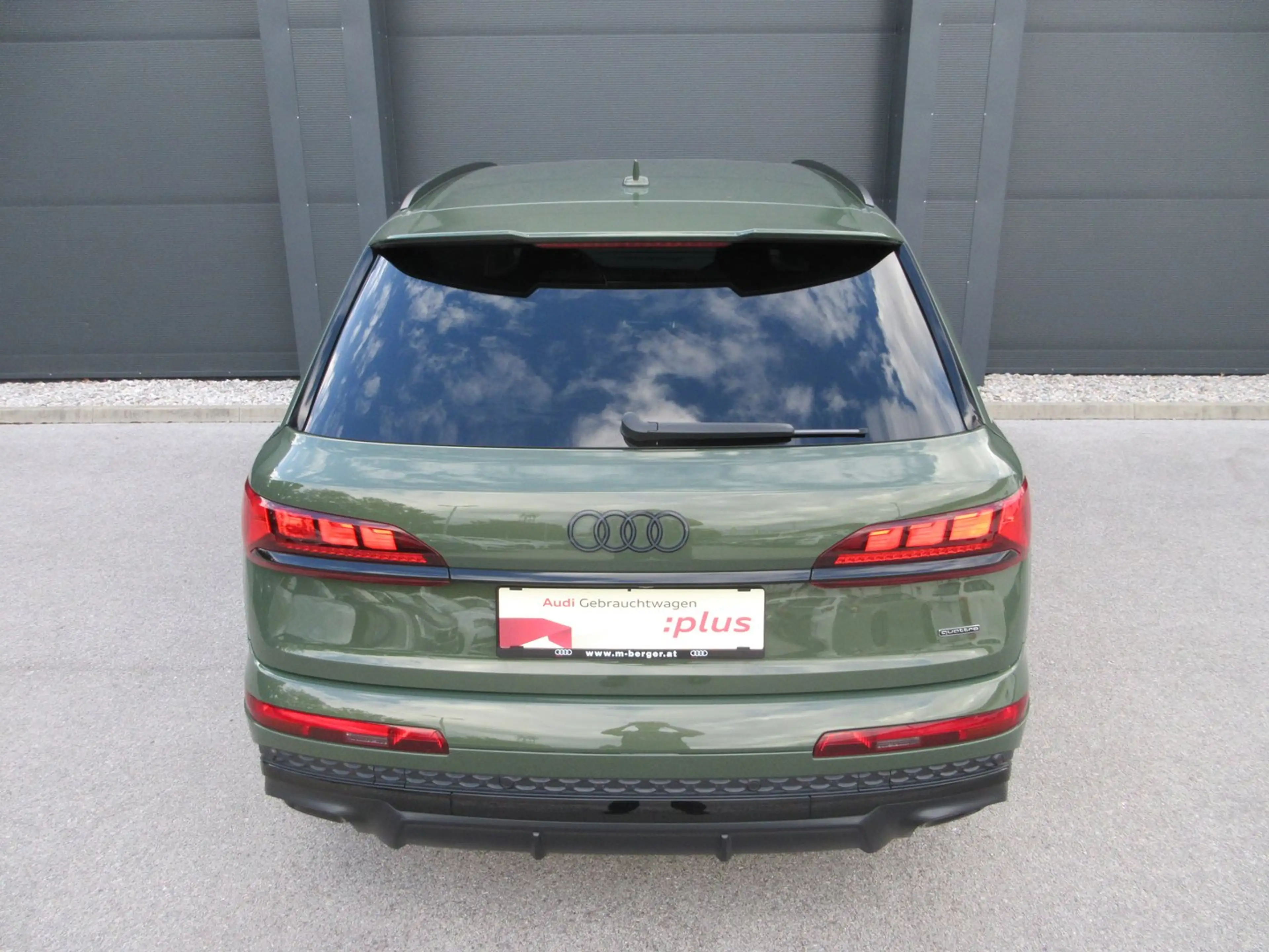 Audi Q7 60 TFSI e quattro 360 kW — photo 14