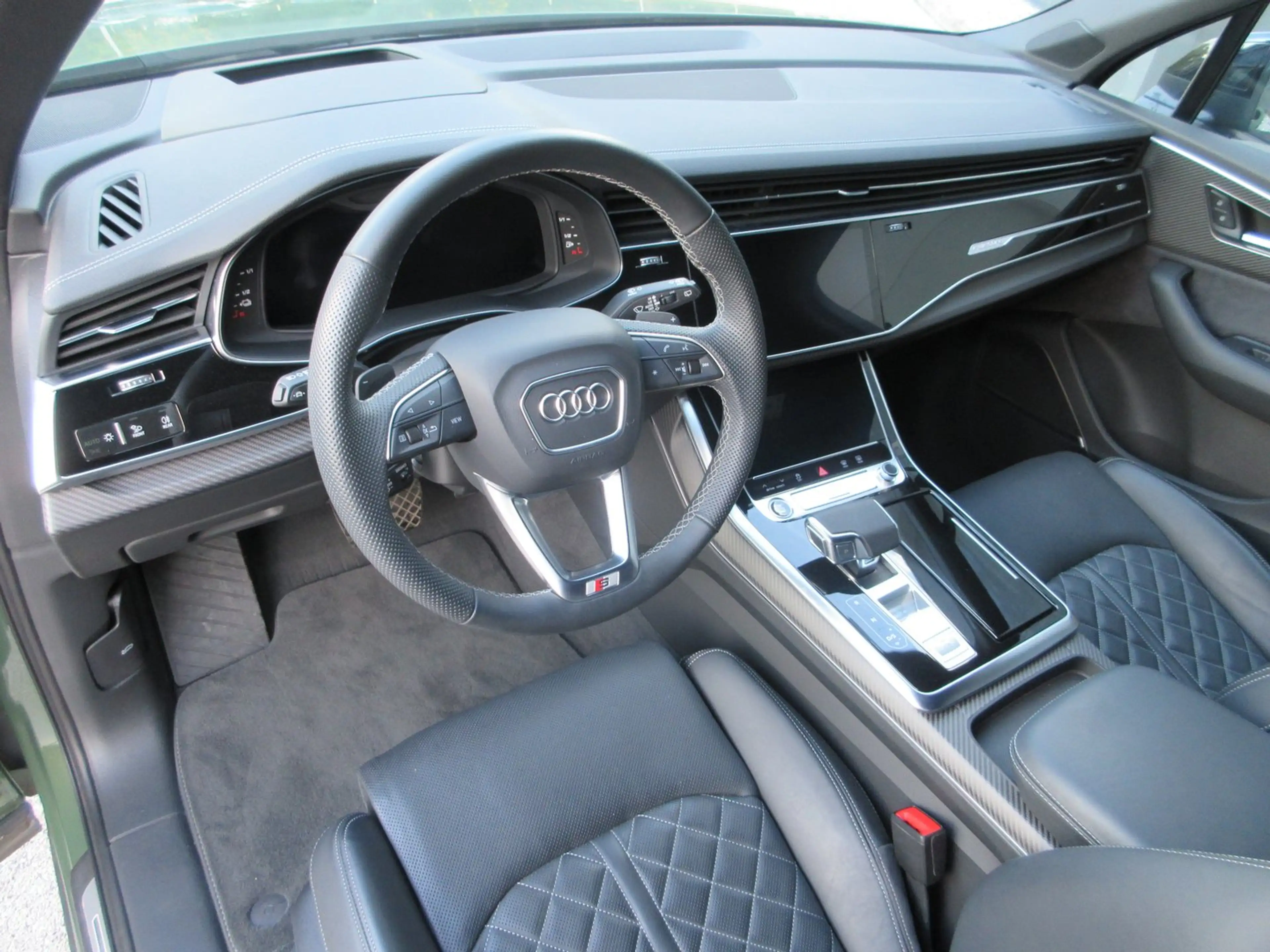 Audi Q7 60 TFSI e quattro 360 kW — photo 6