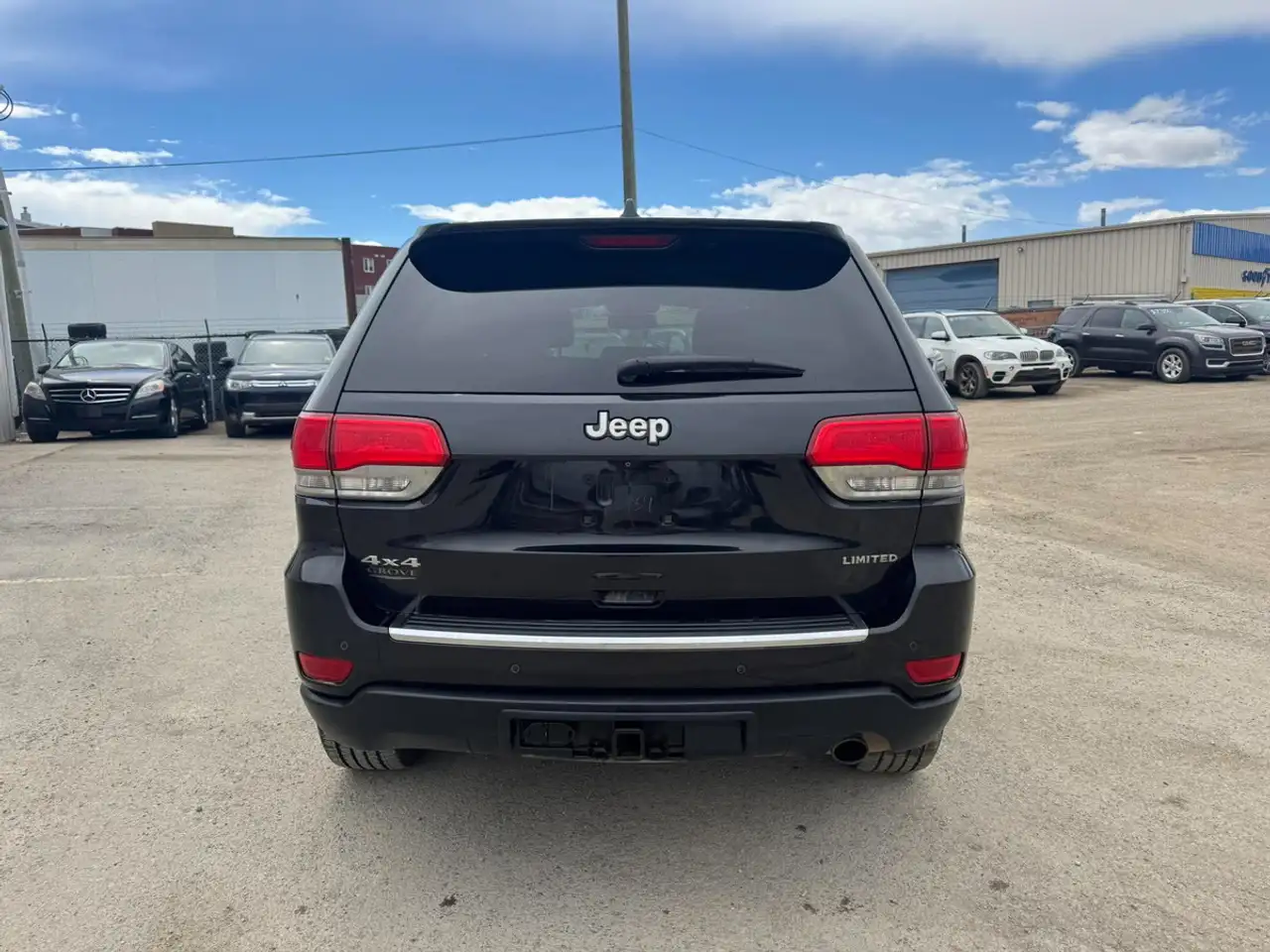 Jeep Grand Cherokee снимка Jeep Grand Cherokee