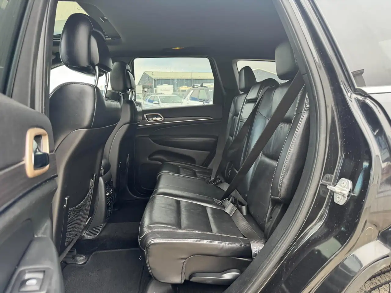 Jeep Grand Cherokee снимка Jeep Grand Cherokee
