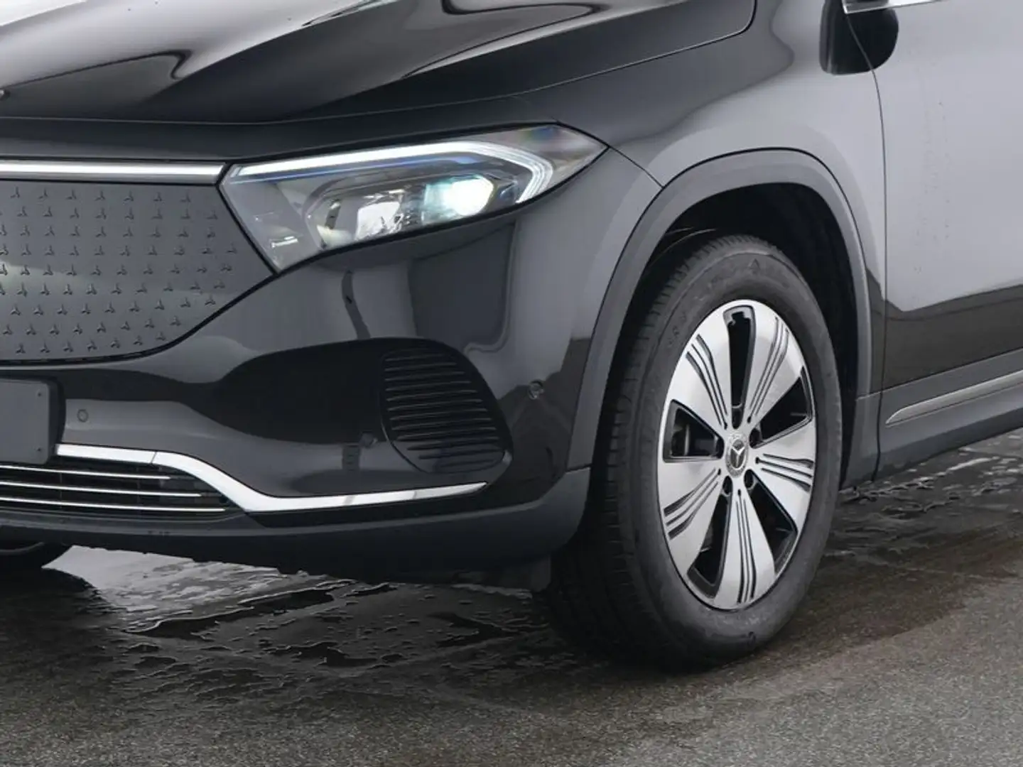 Mercedes-Benz EQA 300 4M Progressive-Advanced/Fahrassistenz Schwarz - 2