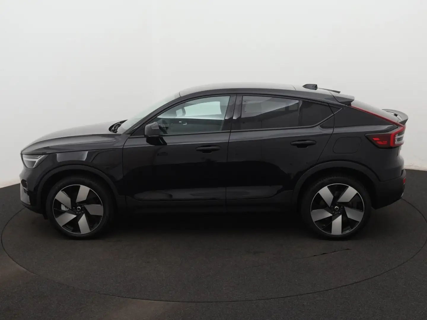 Volvo C40 Extended Plus 82 kWh Zwart - 2