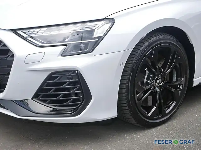 Audi S3 view 11