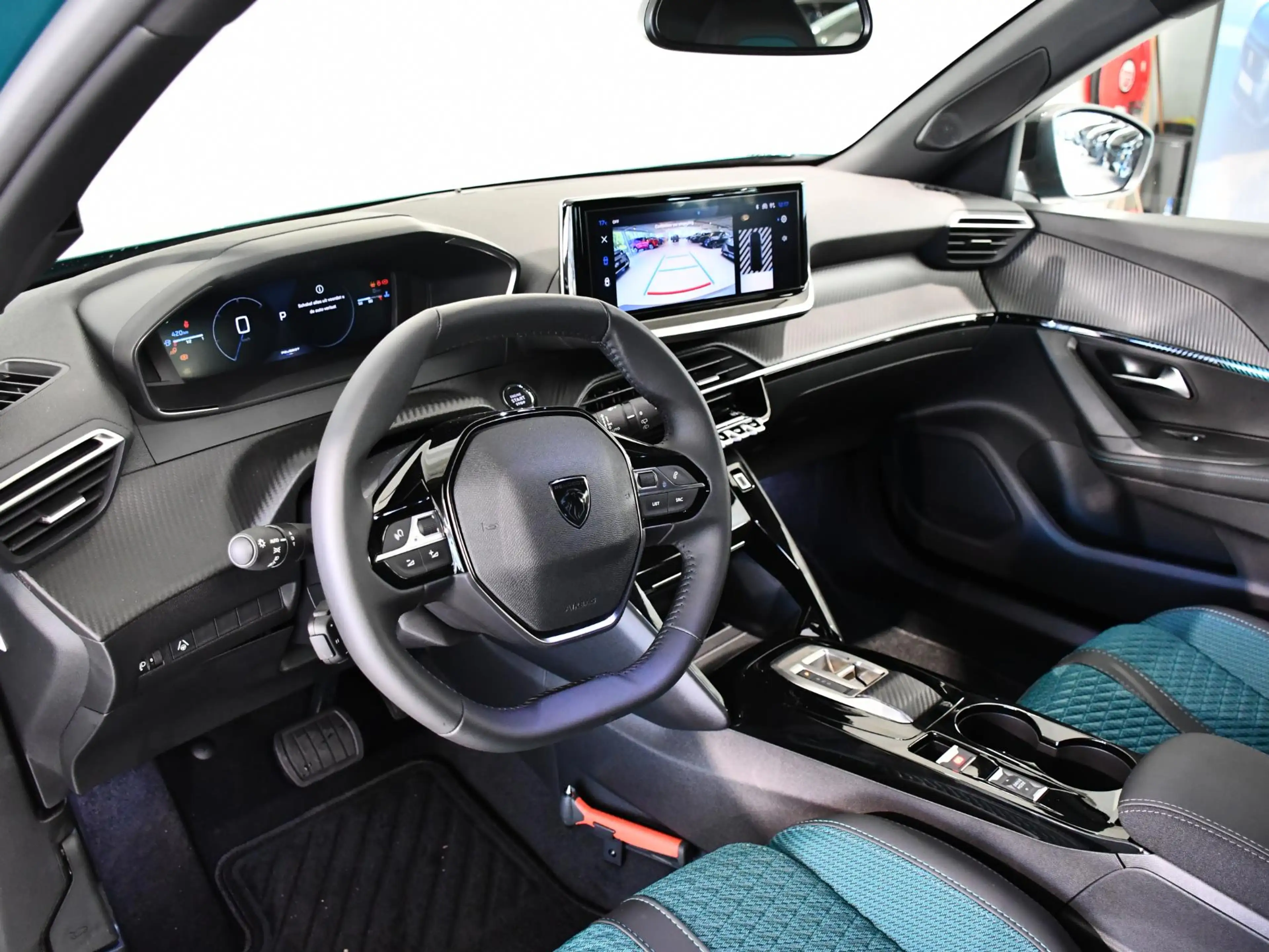 Peugeot 2008 1.2 Hybrid 110 Allure Leverbaar per januari 2027 — photo 5