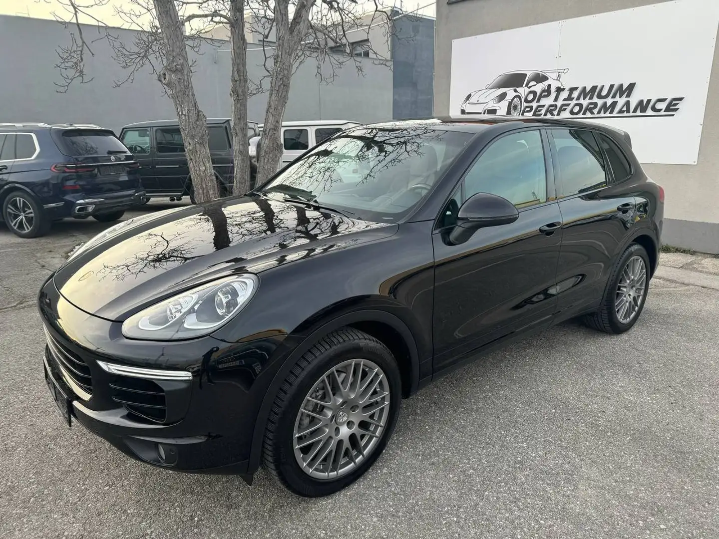 Porsche Cayenne Diesel Schwarz - 1