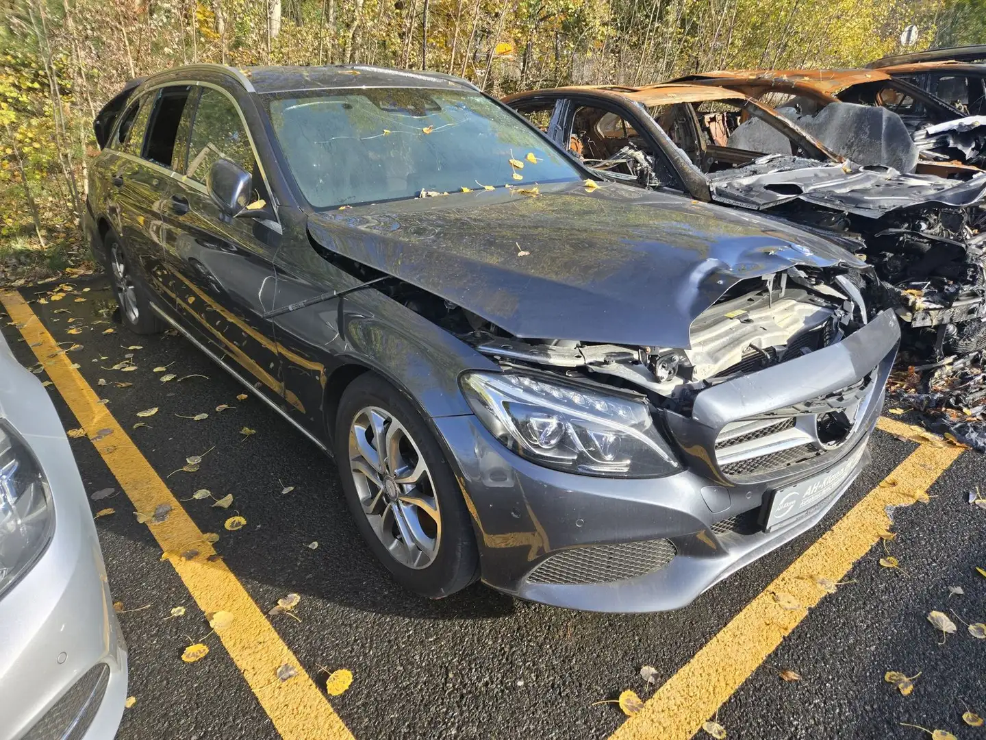 Mercedes-Benz C 250 C250d 204PS 7G T Burmester HUD ILS BRANDSCHADEN Gris - 2